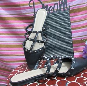 Ladies flats size 8